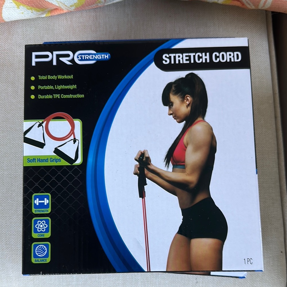 Pro Strength Stretch Cord with Soft Hand Grips
